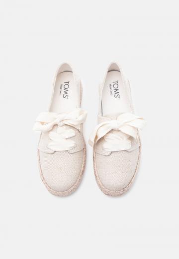 Спортивные балетки