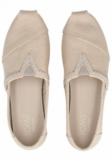 Спортивные балетки