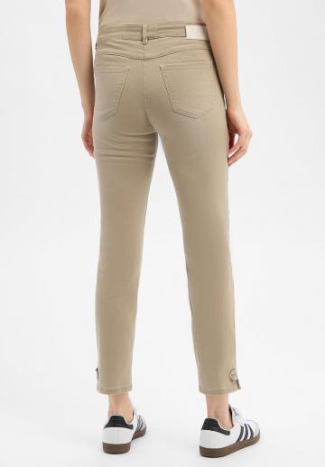 Короткие джинсы