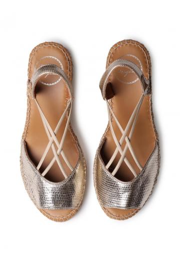 Туфли с открытым носом