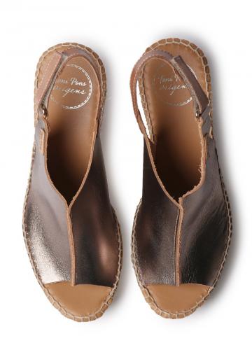 Туфли с открытым носом