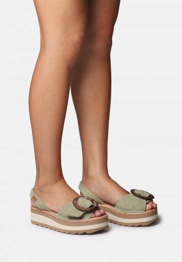 Босоножки на платформе