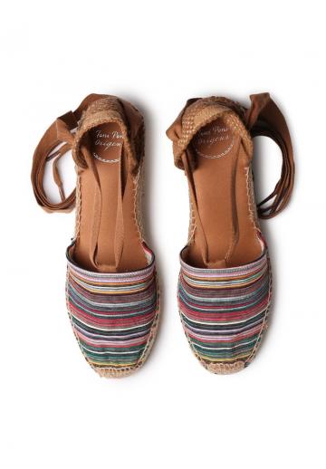 Туфли на шнуровке