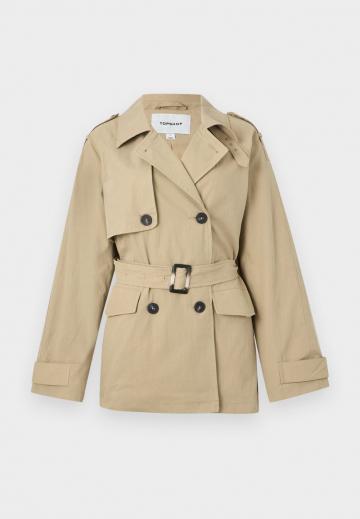 Короткое пальто