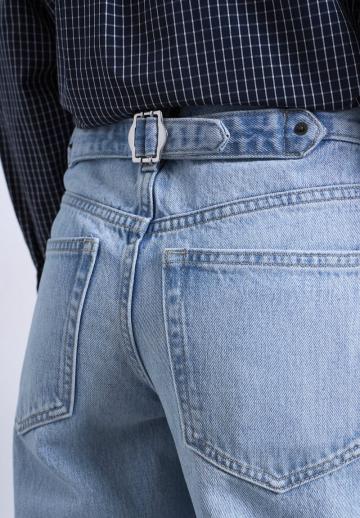 Клешеные джинсы