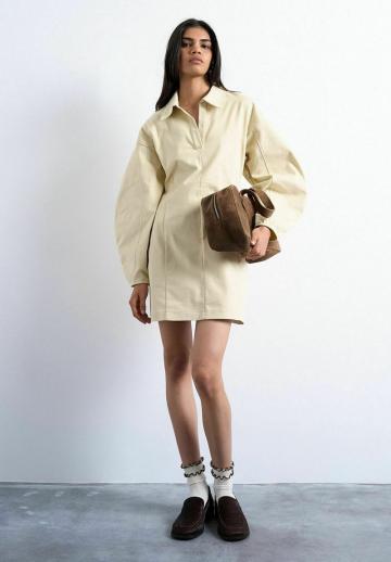 Короткое платье