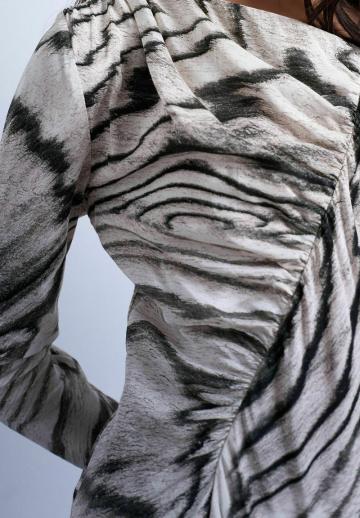 Короткое платье