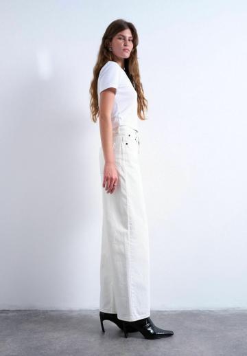 Свободные джинсы