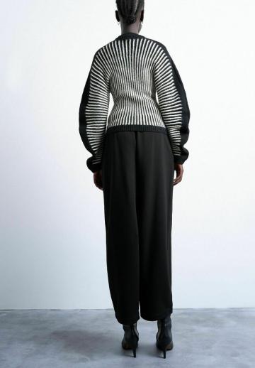 Спортивные штаны