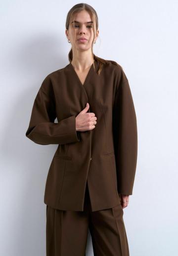 Короткое пальто