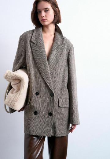Шерстяное пальто