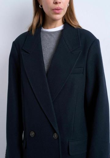 Шерстяное пальто