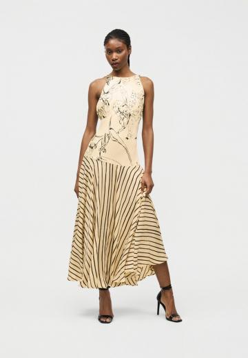 Пляжное платье