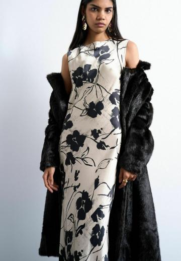 Пляжное платье