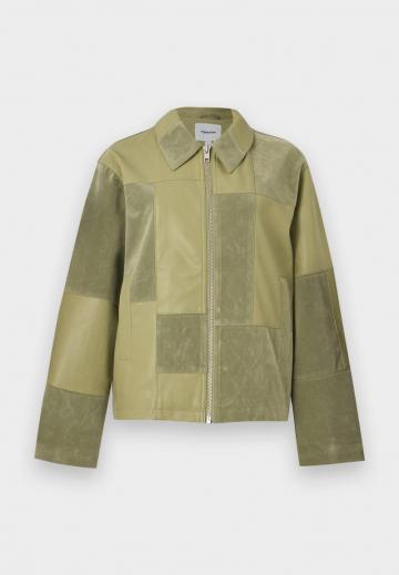 Кожаная куртка