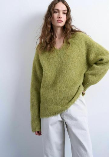 Длинный пуловер