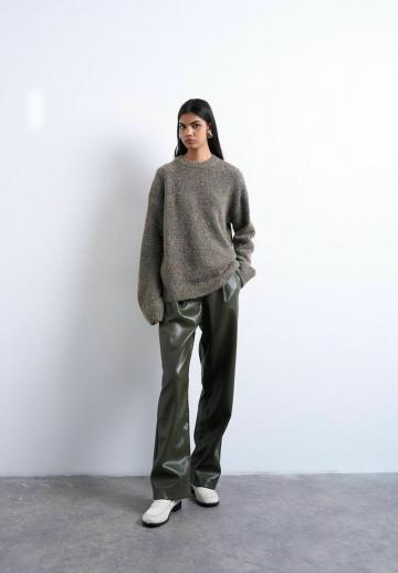 Длинный пуловер