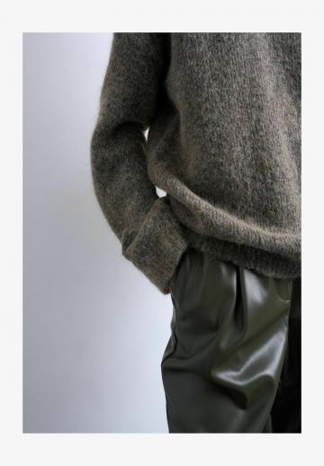 Длинный пуловер