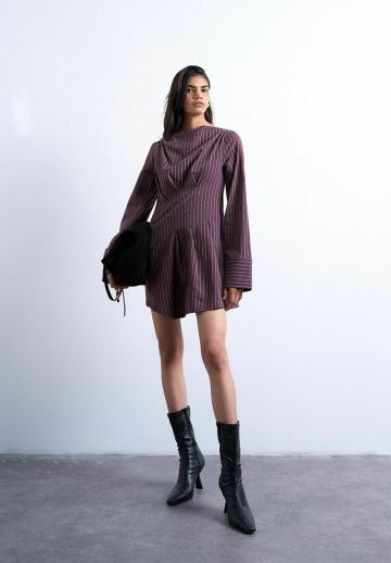 Короткое платье