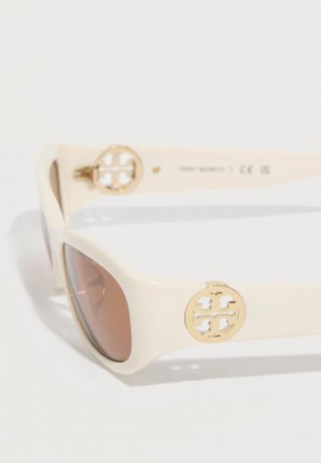 Солнечные очки