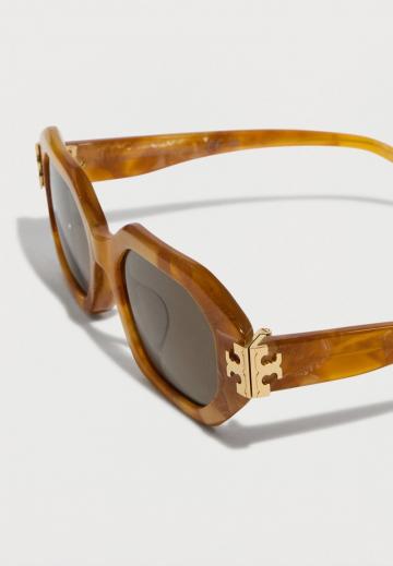 Солнечные очки