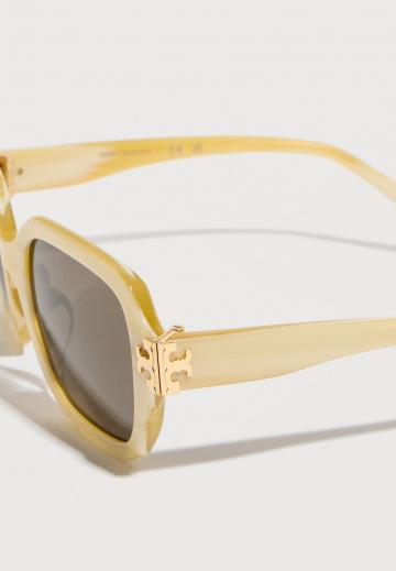 Солнечные очки