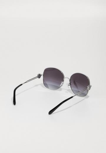 Солнечные очки