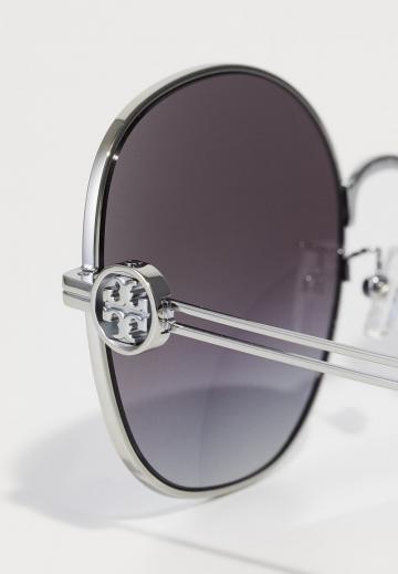 Солнечные очки