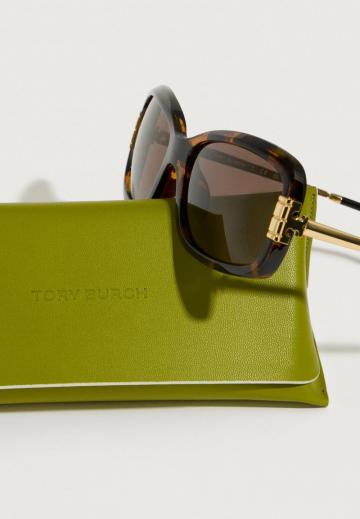 Солнечные очки