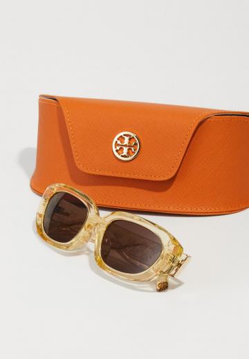 Солнечные очки