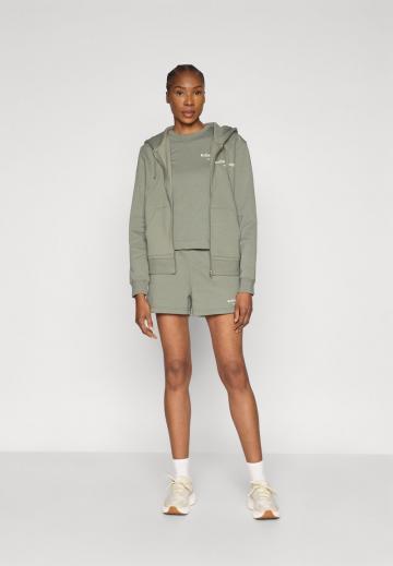 Спортивная толстовка