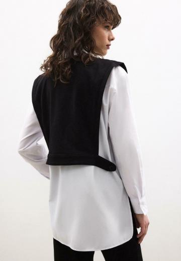 Блузка без рукавов