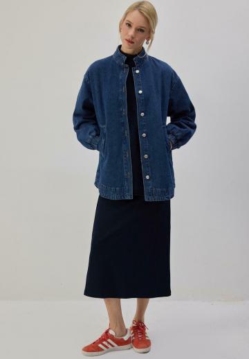 Джинсовая куртка