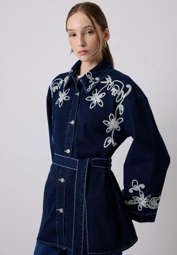 Короткое пальто