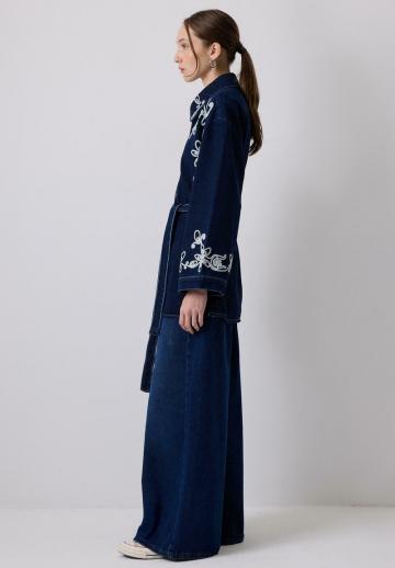 Короткое пальто