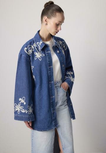 Короткое пальто