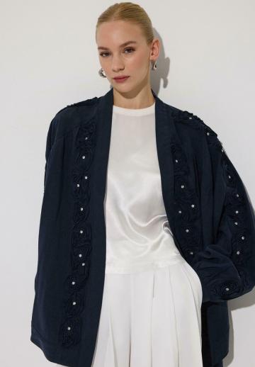 Короткое пальто