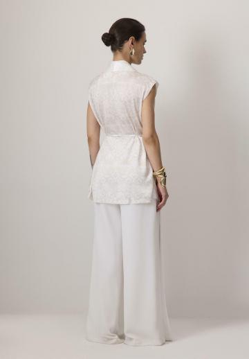 Длинный жилет