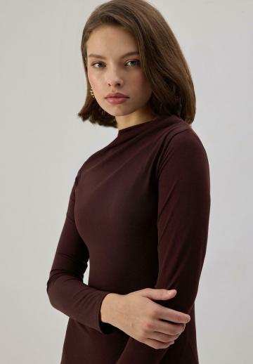 Вязаное платье