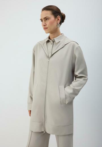 Короткое пальто