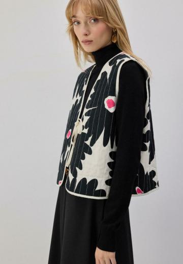 Жаккардовая вязаная кофта