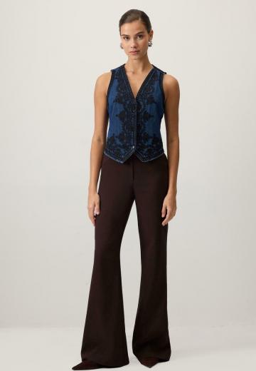 Джинсовая жилетка