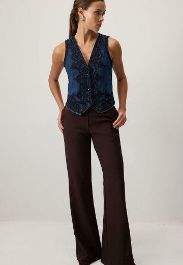 Джинсовая жилетка