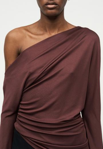 Топ на одно плечо