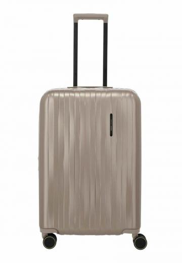 Набор чемоданов