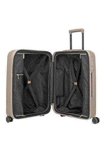 Набор чемоданов