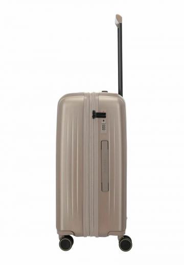 Набор чемоданов