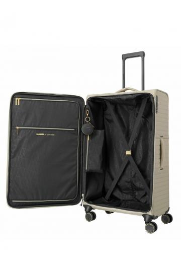 Чемодан на колесах