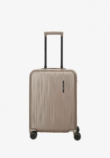 Набор чемоданов