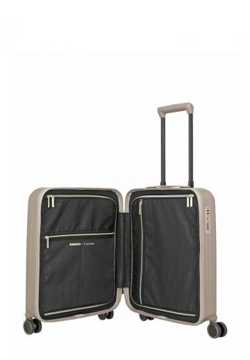 Набор чемоданов